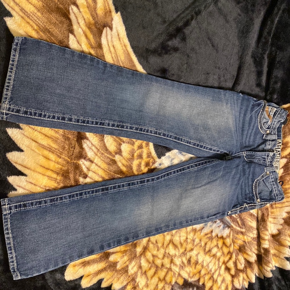 Ariat